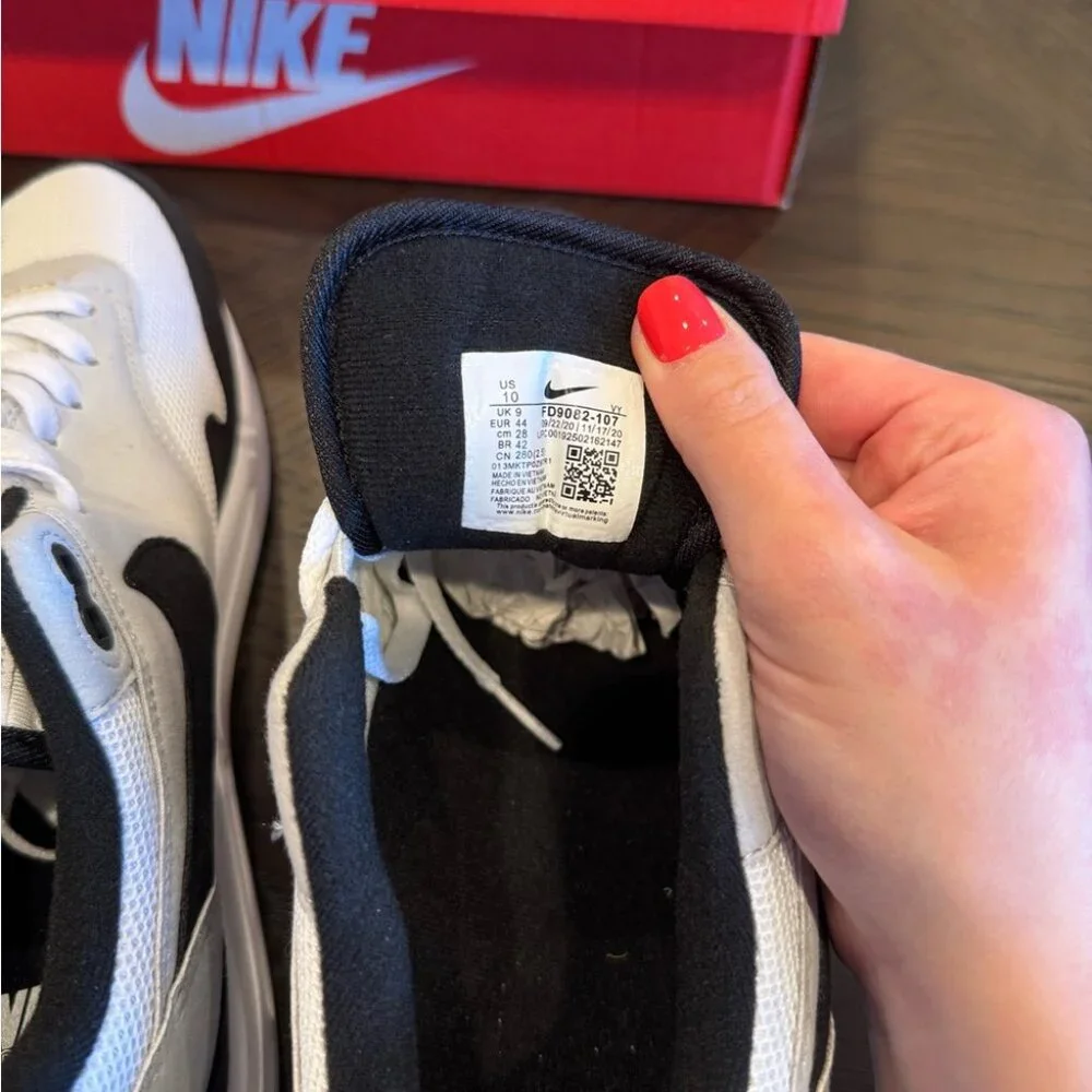 Nike Air Max 1 - Picture 4 of 5